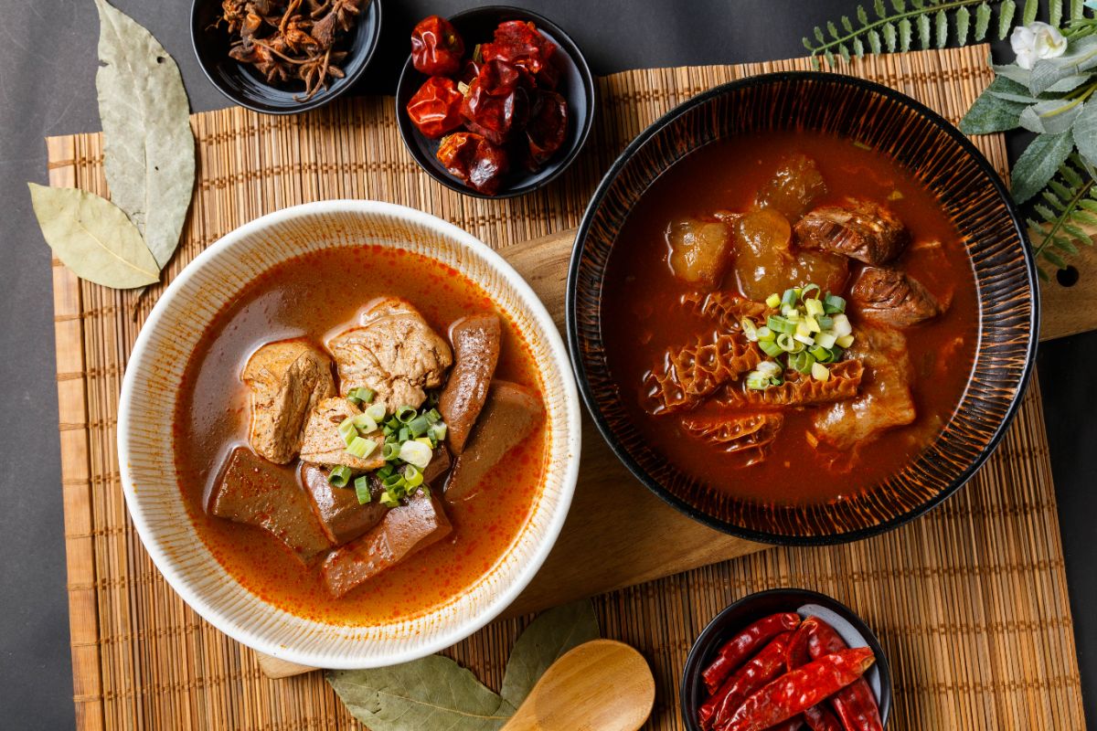 招牌麻辣湯底